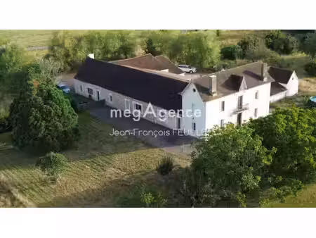 propriété de charme aux portes de bergerac avec fort potentiel touristique