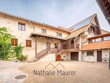 maison familiale 8 pièces 5 chambres cour dépendances jardin