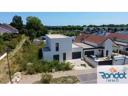 maison 141m2 / 5 pieces / 4 chambres / terrain 420m2
