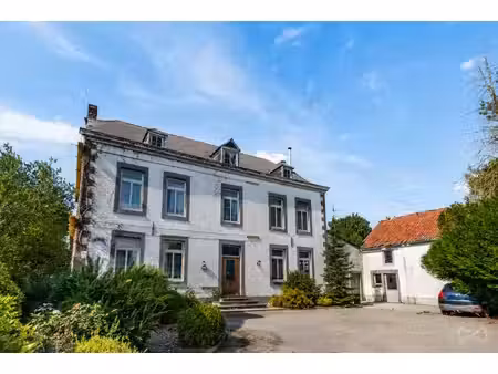 huis te koop in wasseiges met 5 slaapkamers