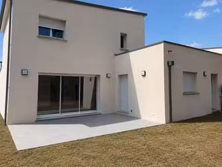location maison colocation à liffré (35340) : à louer colocation / 110m² liffré