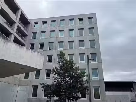 location bureau nantes 1 353 m²