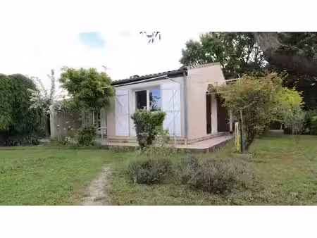 maison de plain-pied 4 p 117 m2 sur terrain de 762 m2