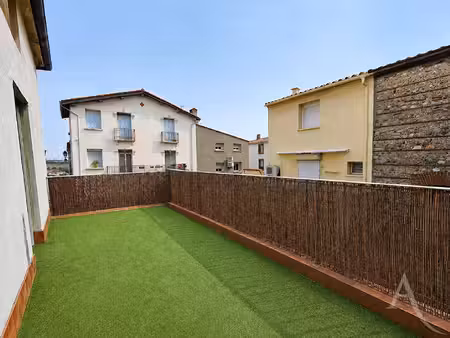 vente appartement 4 pièces  85.00m²  villeneuve
