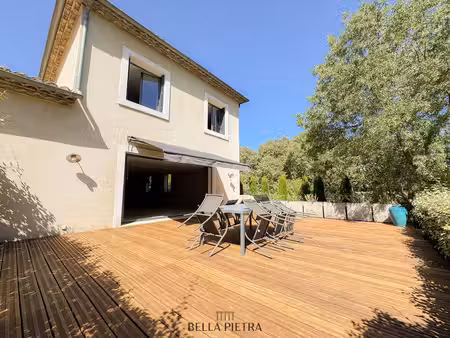 à louer - montpellier - maison 257 m² - 6 chambres - parcelle de plus de 2 000 m2