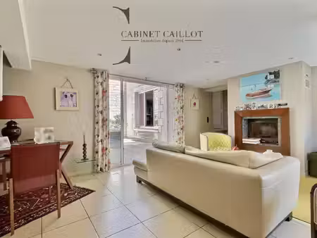 belle maison contemporaine - saintes rive gauche (réf. 11544)