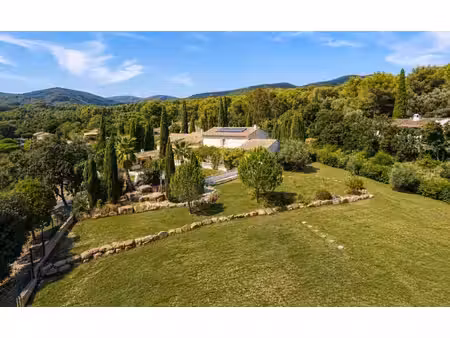 demeure de prestige – solliès-pont – 268 m²