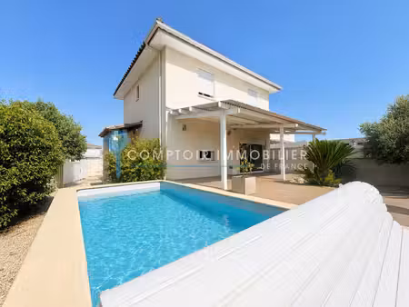 maison 5pièce(s) 3chambre(s) 116 m² aimargues (30470)
