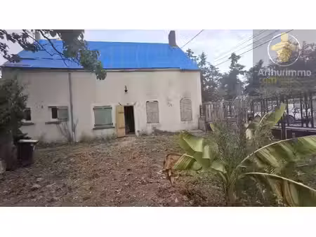 vente maison de village 1 pièces 120 m2 à cravant