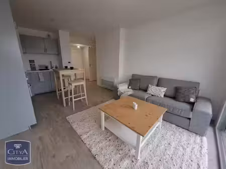 appartement à louer 2 pièces 43.13 m² - royan (17) - 810€