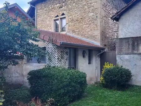 maison de ville à serrières-de-briord (01470)