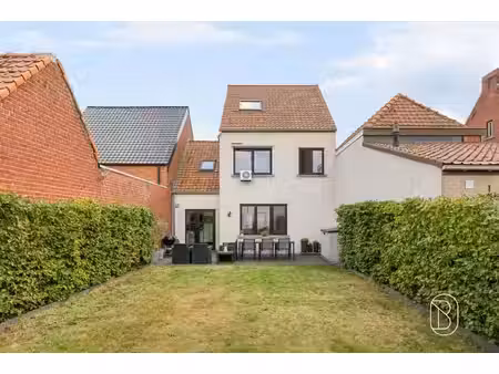 huis te koop in oostrozebeke met 2 slaapkamers