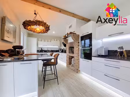 a vendre - st forgeux lespinasse - maison 5 chambres avec terrain