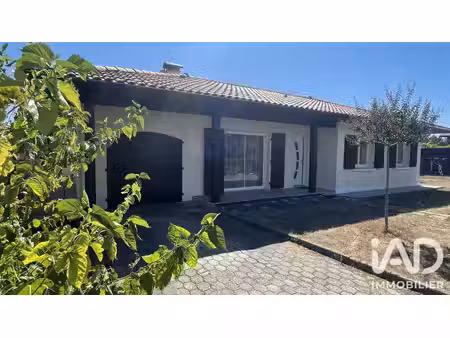 maison à sainte-eulalie-en-born (40200)