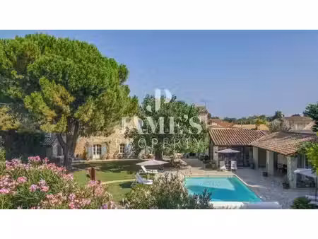 maison de luxe de 7 chambres en vente à tarascon  france