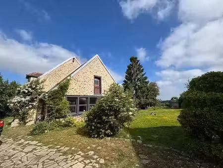location maison 5 pièces 200.77 m² à chateau-thierry (02400)  1 200 €