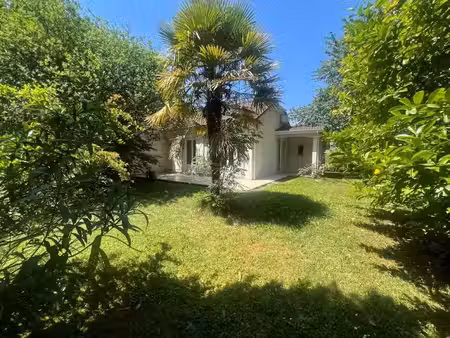 location villa 4 pièces 101.55 m² à aureilhan (65800)  1 130 €