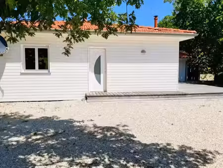 location maison 3 pièces 65.01 m² à gaillan-en-médoc (33340)  843 €