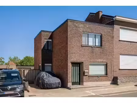 huis te koop in putte met 2 slaapkamers