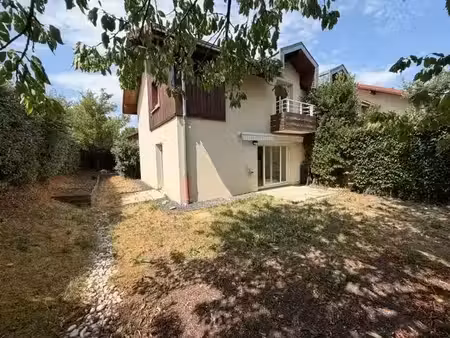 location maison 4 pièces 89.96 m² à vulbens (74520)  1 970 €