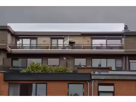 appartement te koop in zwijndrecht met 2 slaapkamers