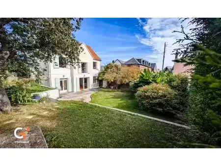 location maison 8 pièces 180.13 m² à dieppe (76200)  1 400 €