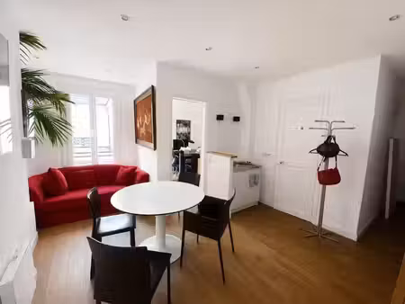 location locaux professionnels 74 m² à paris 10ème (75010)  3 544 €
