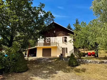 maison 5 pièces - 85 m²