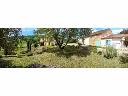domaine avec 2 maisons indépendantes - 5 ha - vue panoramique -