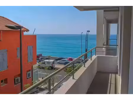 beau 2 pièces   vue mer  menton garavan