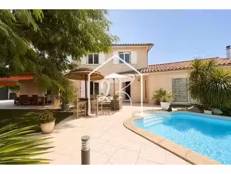maison de luxe de 126 m2 en vente saint-symphorien-d'ozon  france