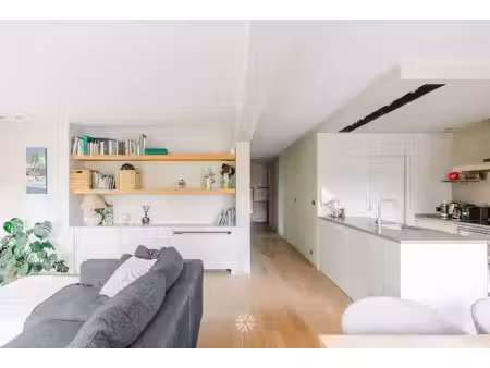 appartement te koop in sint-martens-latem met 3 slaapkamers