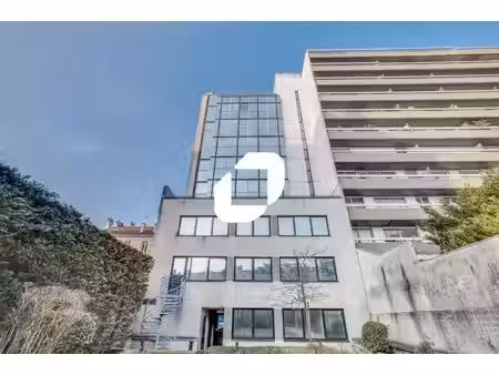 location bureaux 180 m²