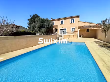 villa  4 chambres  grand terrain  piscine et studio indépendant