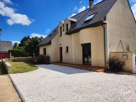 neuillé (49680)