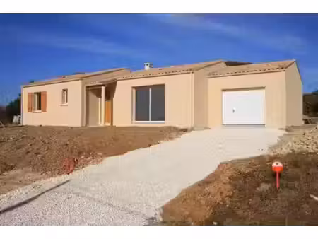 location maison 4 pièces 83 m² à latresne (33360)
