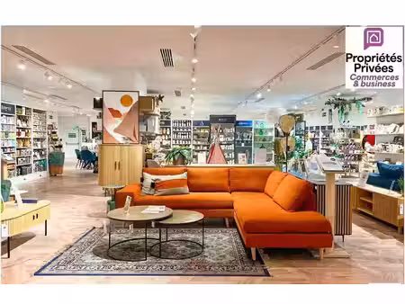 vente locaux professionnels 140 m² à draguignan (83300)  310 000 €