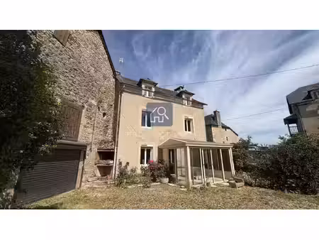 maison t6 avec grange attenante et terrain