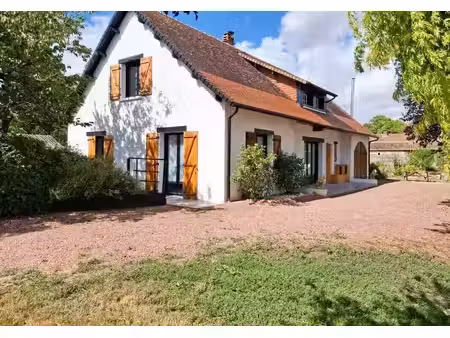 maison rénovée avec vue sur la campagne