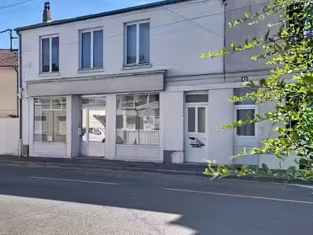 vente locaux professionnels 5 pièces 150 m² à laon (02000)  97 000 €