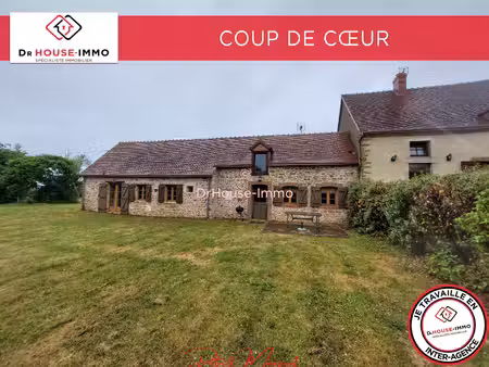 ensemble immobilier avec deux maisons  dépendances et grand terrain