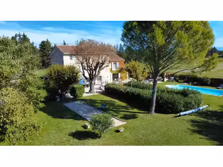 achat maison 8 pièces 330m² monteux 84170