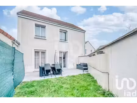 appartement à villeneuve-le-comte (77174)