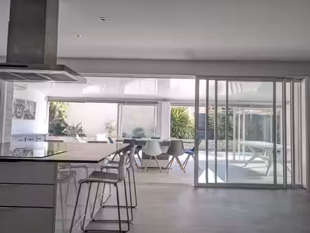 villa familiale 4 chambres avec piscine et garage gigean