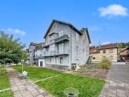 immeuble « pieds dans l'eau » secteur évian-les-bains