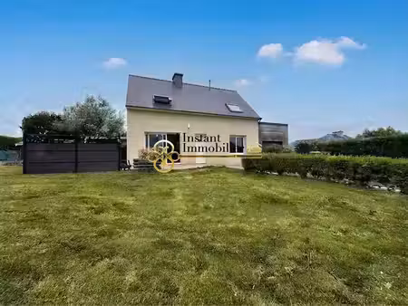vente maison 4 pièces 87 m² à trézilidé (29440)  243 800 €