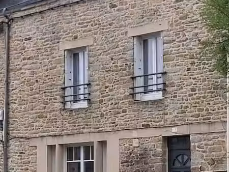 rare sur le marché. immeuble de rapport rénové en plein centre d'elven