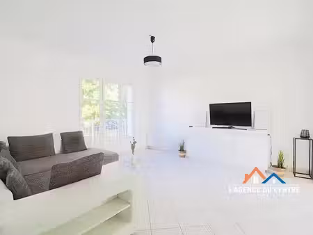 location meublée appartement 3 pièces 52.05 m² à carrières-sous-poissy (78955)  999 €