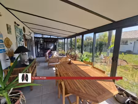 maison 4 pièces avec véranda et dépendances