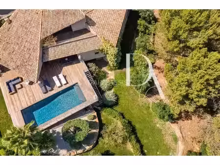villa de luxe de 7 pièces en location marseille  provence-alpes-côte d'azur